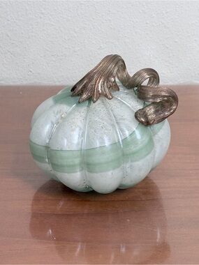 Mikasa Seafoam Green & White Glass Pumpkin with Metallic Bronze Stem 5.5-inch